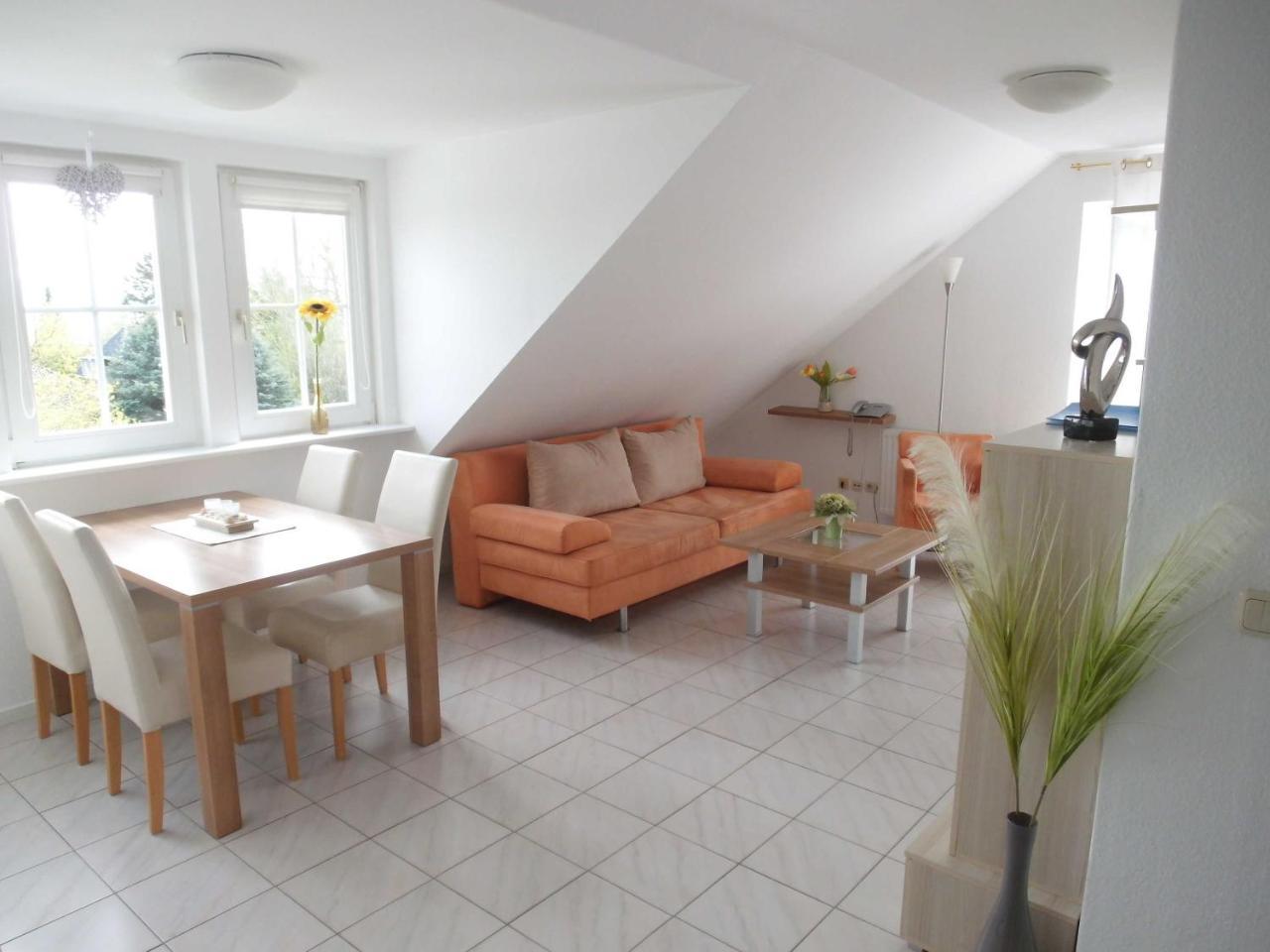 Gaestehaus Vogelsang * Sierksdorf